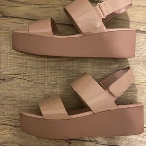 Steve Madden platform sandals